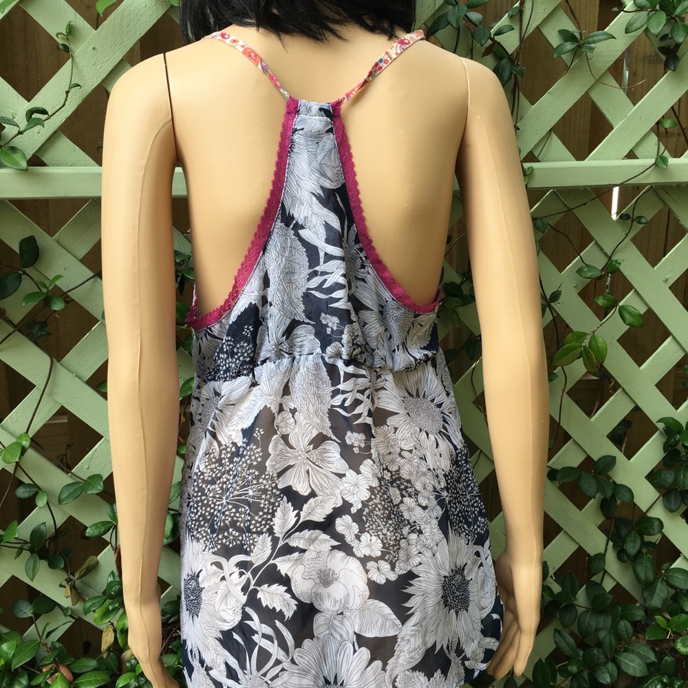 LIBERTY LONDON TARGET SHORT NIGHTGOWN - Picture 6 of 9